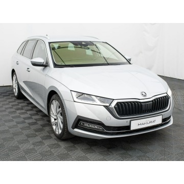 Skoda Octavia  Kombi 2022,  2.0 diesel, automat - Na sprzedaż za 77 800 zł - Gdynia - zdjęcie 3