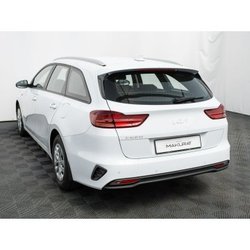 Kia Ceed  Kombi 2022,  1.0 benzyna - Na sprzedaż za 39 800 zł - Gdynia - zdjęcie 4