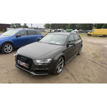 Audi A4  Kombi 2013,  2.0 diesel, automat - Na sprzedaż za 44 997 zł - Gdańsk - zdjęcie 5