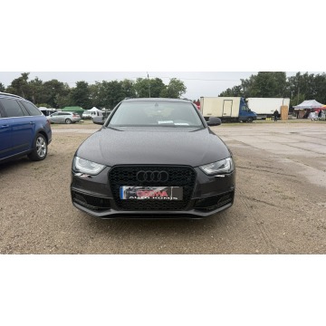 Audi A4  Kombi 2013,  2.0 diesel, automat - Na sprzedaż za 44 997 zł - Gdańsk - zdjęcie 2