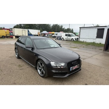Audi A4  Kombi 2013,  2.0 diesel, automat - Na sprzedaż za 44 997 zł - Gdańsk - zdjęcie 3