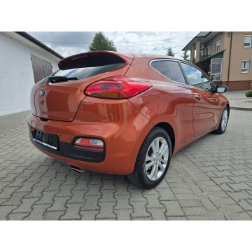 Kia Ceed  Coupe/Sportowy 2014,  1.6 diesel - Na sprzedaż za 19 900 zł - Kutno - zdjęcie 12
