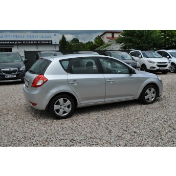 Kia Ceed  Hatchback 2011,  1.4 benzyna - Na sprzedaż za 16 000 zł - Warszawa - zdjęcie 5