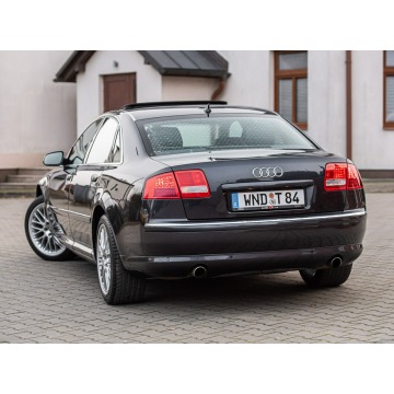 Audi A8  Sedan/Limuzyna 2006,  4.2 benzyna, automat - Na sprzedaż za 27 700 zł - Zwoleń - zdjęcie 2