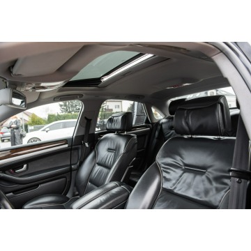 Audi A8  Sedan/Limuzyna 2006,  4.2 benzyna, automat - Na sprzedaż za 27 700 zł - Zwoleń - zdjęcie 8
