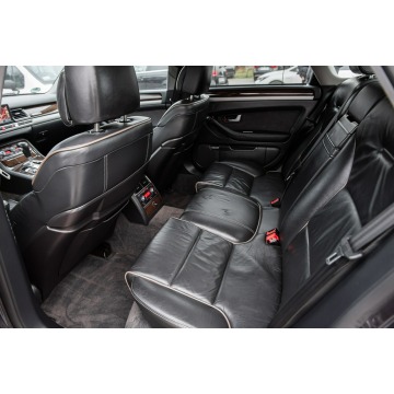Audi A8  Sedan/Limuzyna 2006,  4.2 benzyna, automat - Na sprzedaż za 27 700 zł - Zwoleń - zdjęcie 7