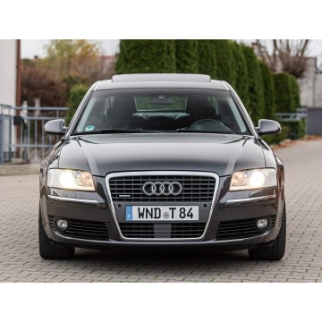 Audi A8  Sedan/Limuzyna 2006,  4.2 benzyna, automat - Na sprzedaż za 27 700 zł - Zwoleń - zdjęcie 11
