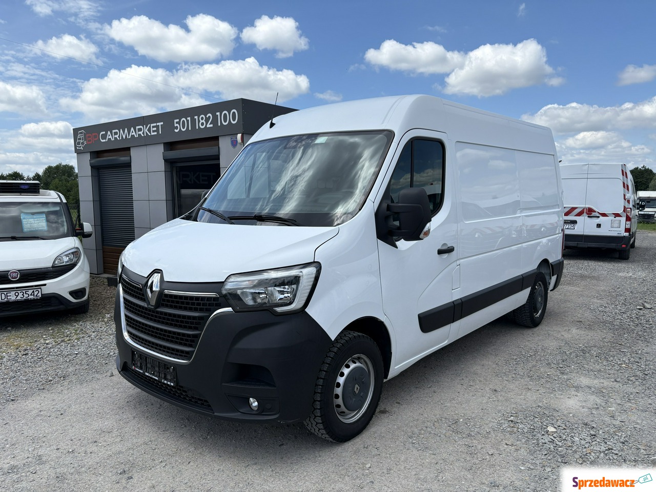 Renault Master l2h2 blaszak średni