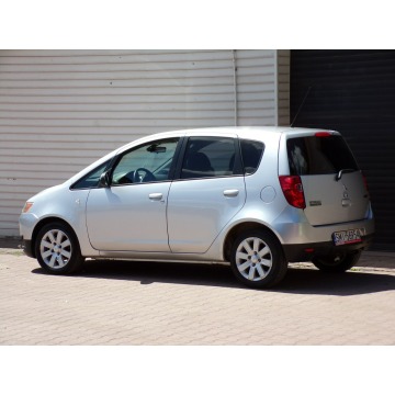 Mitsubishi Colt  Hatchback 2009,  1.3 benzyna - Na sprzedaż za 12 990 zł - Mikołów - zdjęcie 9
