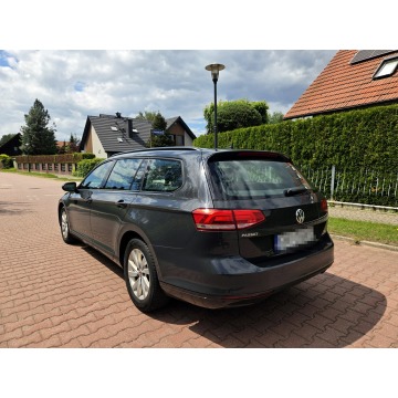 Volkswagen Passat 2018,  2.0 diesel - Na sprzedaż za 39 900 zł - Tychy - zdjęcie 4
