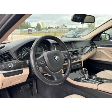 BMW   Sedan/Limuzyna 2014,  3.0 benzyna, automat - Na sprzedaż za 57 500 zł - Michałowice-Wieś - zdjęcie 10