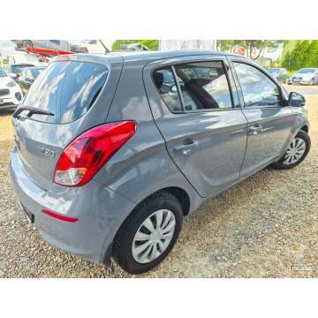 Hyundai i20  Hatchback 2014,  1.2 benzyna - Na sprzedaż za 22 499 zł - Tychy - zdjęcie 3