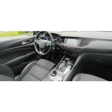 Opel Insignia  Kombi 2021,  2.0 diesel, automat - Na sprzedaż za 52 900 zł - Goczałkowice-Zdrój - zdjęcie 9