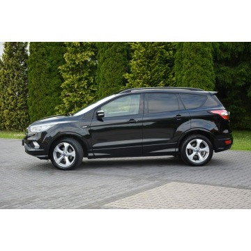 Ford Kuga  SUV 2019,  1.5 benzyna - Na sprzedaż za 56 900 zł - Ostrów Mazowiecka - zdjęcie 4