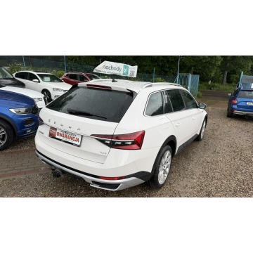 Skoda Superb 2020,  2.0 diesel, automat - Na sprzedaż za 79 997 zł - Gdańsk - zdjęcie 9