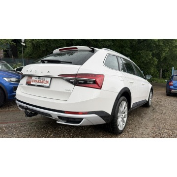 Skoda Superb 2020,  2.0 diesel, automat - Na sprzedaż za 79 997 zł - Gdańsk - zdjęcie 8