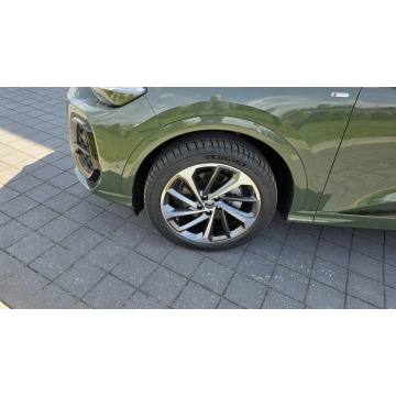 Audi Q5  SUV 2026,  2.0 benzyna, automat - Na sprzedaż za 264 600 zł - Radom - zdjęcie 3