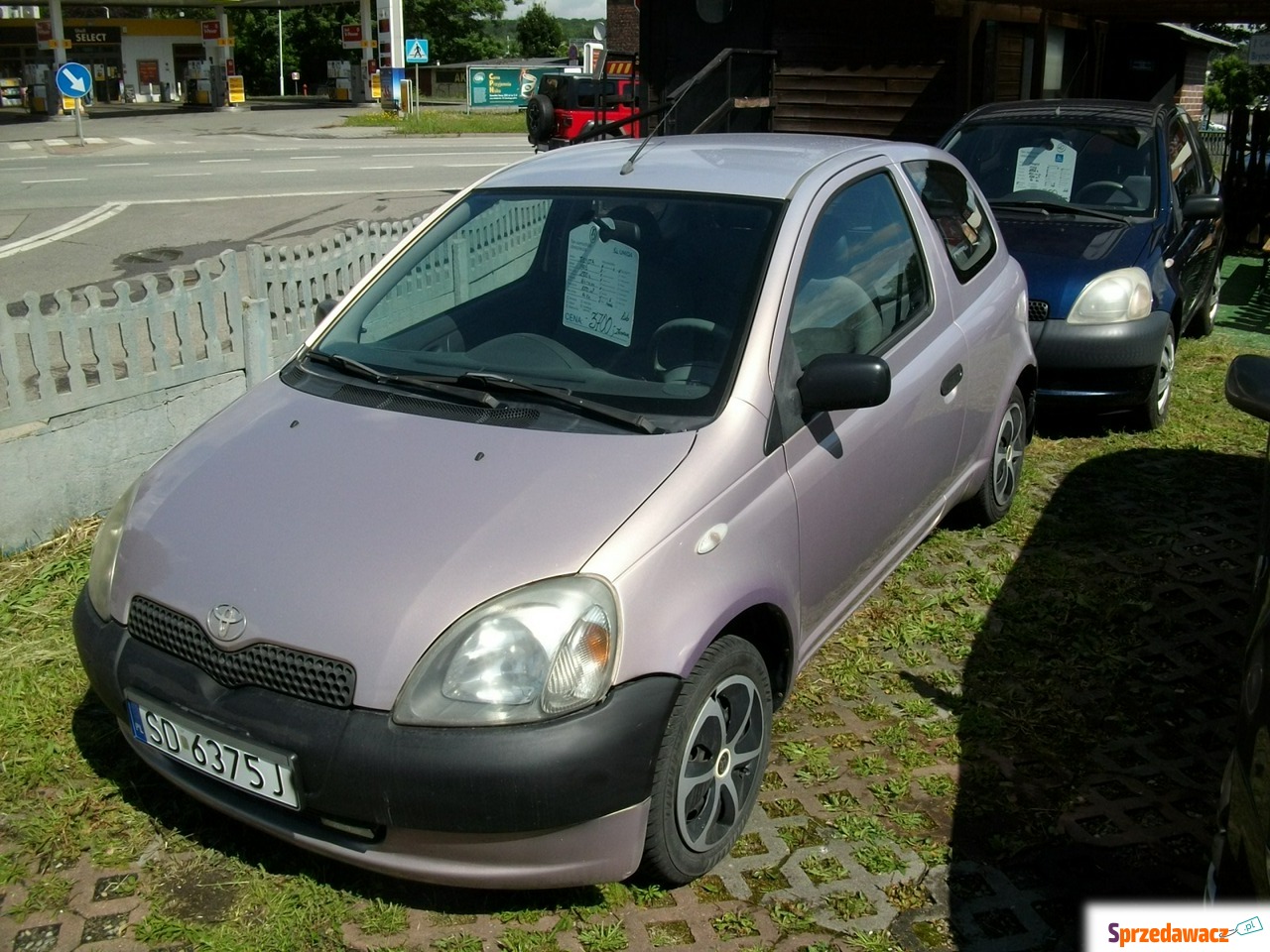 Toyota Yaris 2000