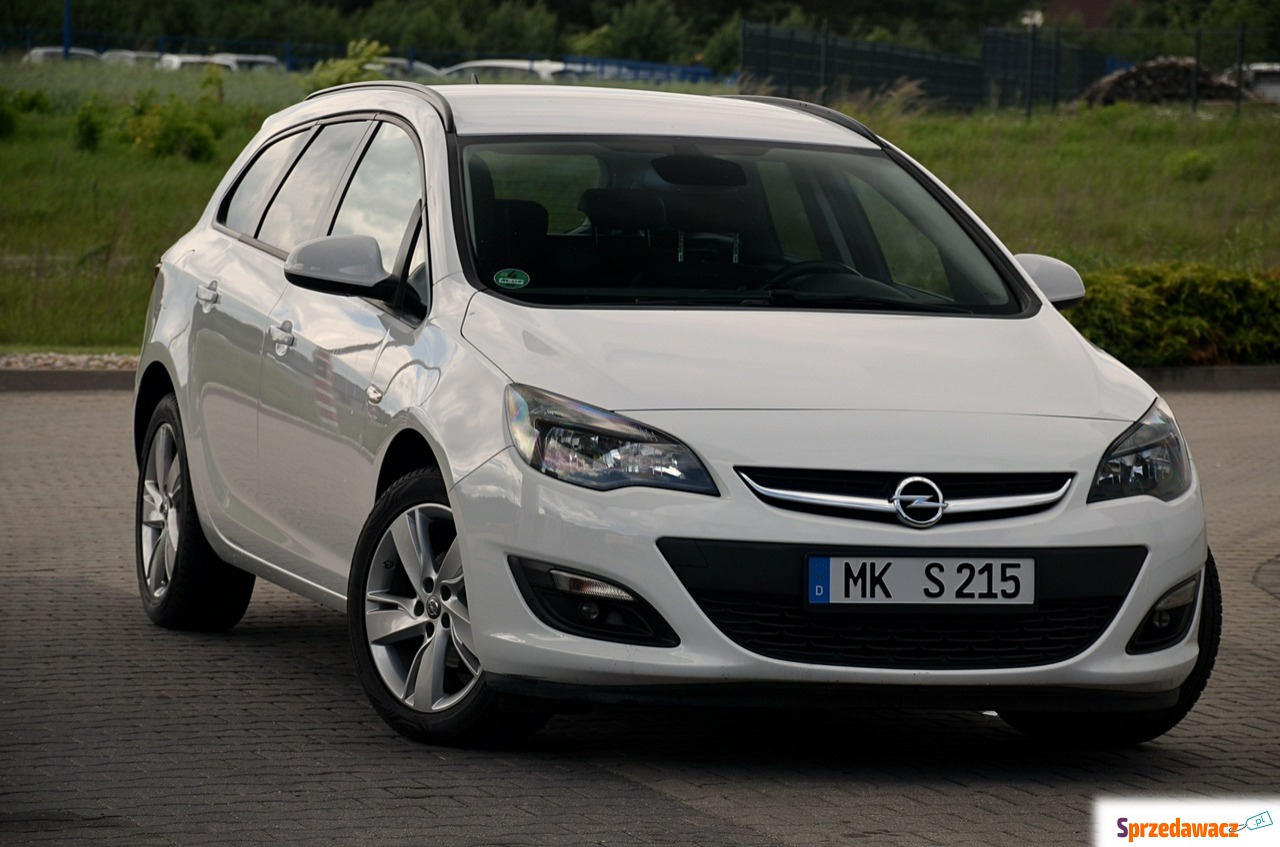 Opel Astra - 1,4Turbo*140KM*Li...