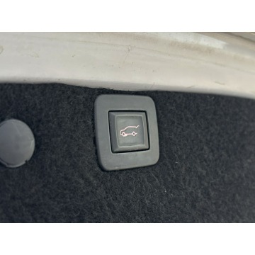 Opel Insignia  Kombi 2013,  2.0 diesel - Na sprzedaż za 18 999 zł - Tychy - zdjęcie 6