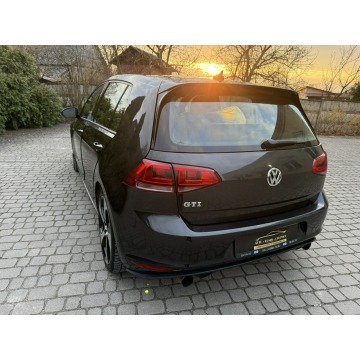 Volkswagen Golf  Hatchback 2016,  2.0 benzyna, automat - Na sprzedaż za 46 900 zł - Chlewice - zdjęcie 9