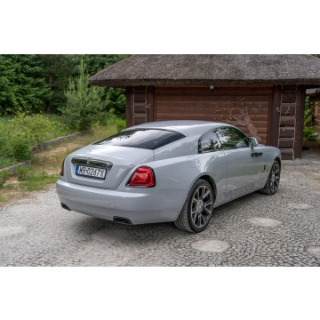 Rolls-Royce   Sedan/Limuzyna 2017,  6.6 benzyna, automat - Na sprzedaż za 1 099 777 zł - Ropczyce - zdjęcie 4