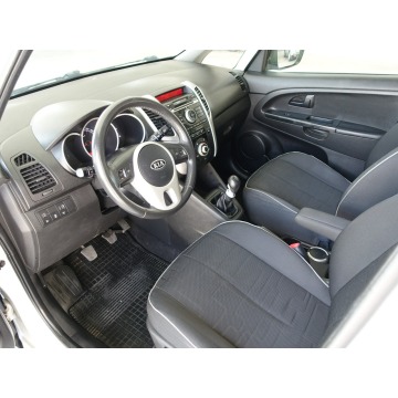 Kia Venga  Hatchback 2011,  1.6 benzyna - Na sprzedaż za 24 500 zł - Lublin - zdjęcie 11