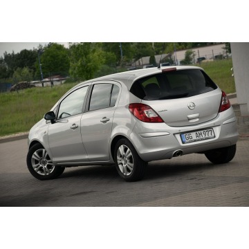 Opel Corsa  Hatchback 2011,  1.4 benzyna - Na sprzedaż za 15 900 zł - Ostrów Mazowiecka - zdjęcie 8