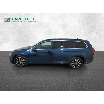 Volkswagen Passat  Kombi 2022,  2.0 diesel, automat - Na sprzedaż za 76 900 zł - Warszawa - zdjęcie 8
