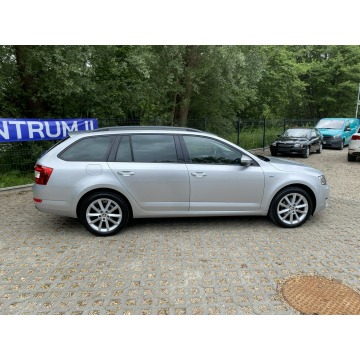 Skoda Octavia 2016,  1.4 benzyna - Na sprzedaż za 38 900 zł - Kobylnica - zdjęcie 2
