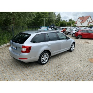 Skoda Octavia 2016,  1.4 benzyna - Na sprzedaż za 38 900 zł - Kobylnica - zdjęcie 4