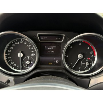 Mercedes - Benz ML-klasa  SUV 2014,  3.0 diesel, automat - Na sprzedaż za 59 900 zł - Widełki - zdjęcie 10