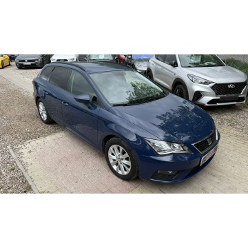Seat Leon 2018,  1.6 diesel - Na sprzedaż za 38 997 zł - Gdańsk - zdjęcie 2