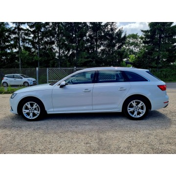 Audi A4  Kombi 2017,  2.0 diesel, automat - Na sprzedaż za 63 900 zł - Szczecin - zdjęcie 8