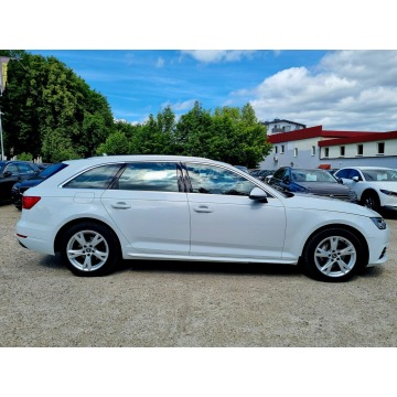 Audi A4  Kombi 2017,  2.0 diesel, automat - Na sprzedaż za 63 900 zł - Szczecin - zdjęcie 4