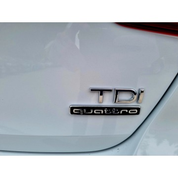 Audi A4  Kombi 2017,  2.0 diesel, automat - Na sprzedaż za 63 900 zł - Szczecin - zdjęcie 9