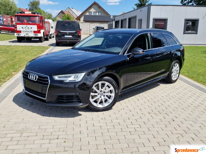 Audi A4 2016,  2.0 diesel, automat - Na sprzedaż za 59 900 zł - Strobice