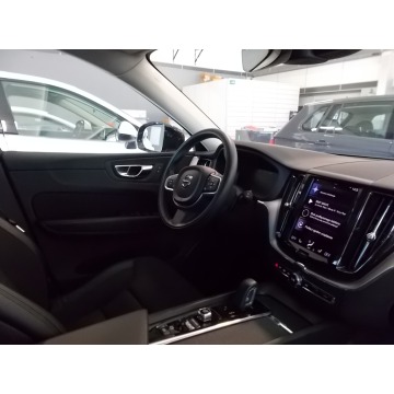 Volvo XC60  SUV 2021 benzyna - Na sprzedaż za 137 500 zł - Dębica - zdjęcie 8