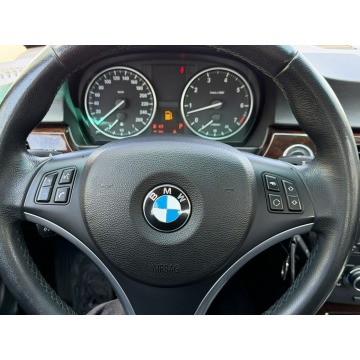 BMW Seria 3  Sedan/Limuzyna 2010,  2.0 benzyna, automat - Na sprzedaż za 21 999 zł - Gostyń - zdjęcie 11