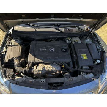 Opel Insignia  Kombi 2012,  2.0 diesel - Na sprzedaż za 19 499 zł - Tychy - zdjęcie 10
