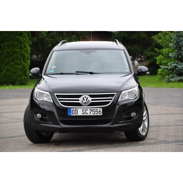 Volkswagen Tiguan  SUV 2011,  2.0 benzyna - Na sprzedaż za 35 900 zł - Ostrów Mazowiecka - zdjęcie 2