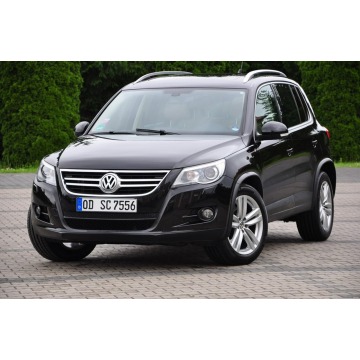 Volkswagen Tiguan  SUV 2011,  2.0 benzyna - Na sprzedaż za 35 900 zł - Ostrów Mazowiecka - zdjęcie 1