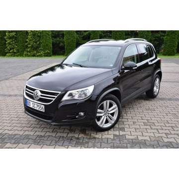 Volkswagen Tiguan  SUV 2011,  2.0 benzyna - Na sprzedaż za 35 900 zł - Ostrów Mazowiecka - zdjęcie 7