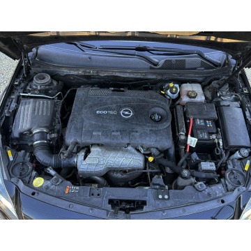 Opel Insignia  Kombi 2014,  2.0 diesel - Na sprzedaż za 30 499 zł - Tychy - zdjęcie 9