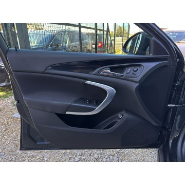 Opel Insignia  Kombi 2014,  2.0 diesel - Na sprzedaż za 30 499 zł - Tychy - zdjęcie 12