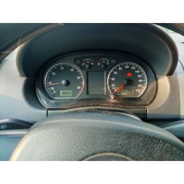 Volkswagen Polo  Hatchback 2004 benzyna - Na sprzedaż za 3 500,00 zł - Zamość - zdjęcie 3