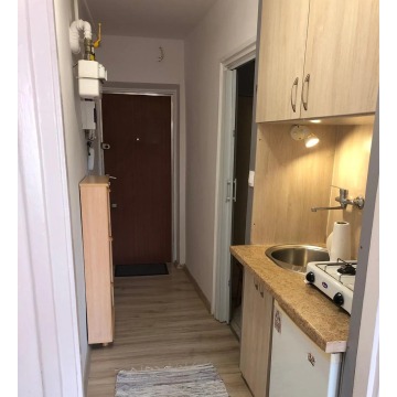 Mieszkanie jednopokojowe Legnica,   17 m2, trzecie piętro - Sprzedam - zdjęcie 3