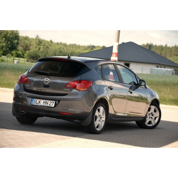 Opel Astra  Hatchback 2011,  1.4 benzyna - Na sprzedaż za 19 900 zł - Ostrów Mazowiecka - zdjęcie 10