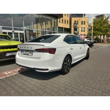 Skoda Octavia  Liftback 2024,  1.5 benzyna, automat - Na sprzedaż za 122 900 zł - Tychy - zdjęcie 7