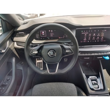 Skoda Octavia  Liftback 2024,  1.5 benzyna, automat - Na sprzedaż za 122 900 zł - Tychy - zdjęcie 8